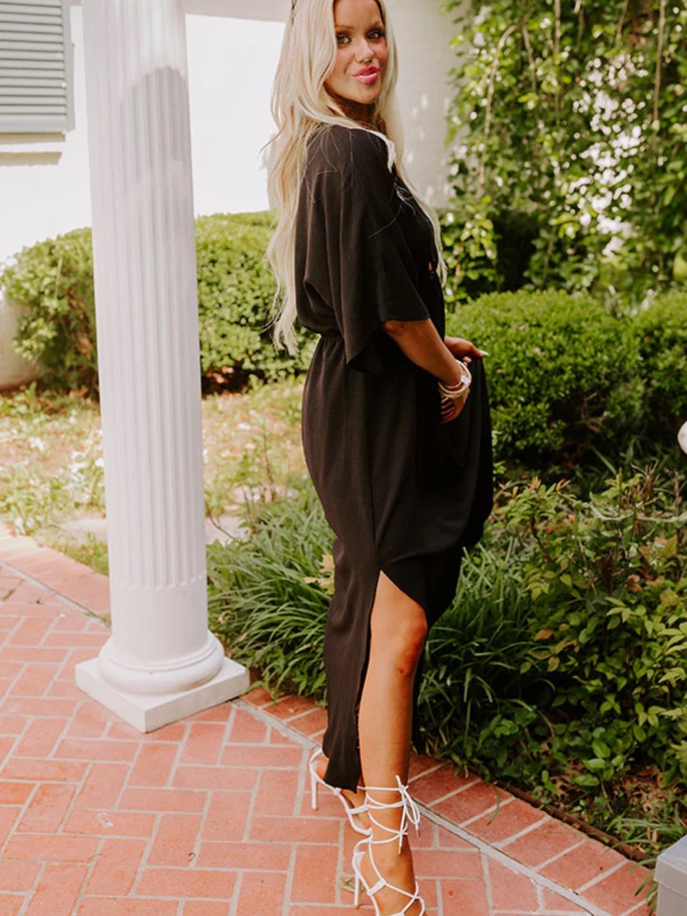 Women's Black Cutout Maxi Dress - Picture 5 of 5